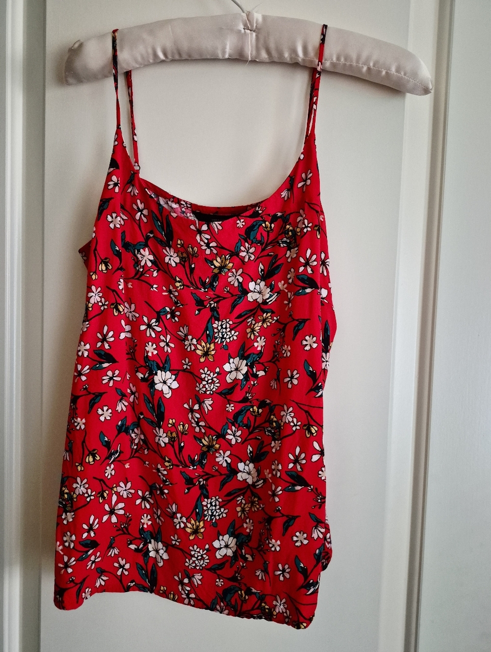 Vero Moda | Red Floral Cami